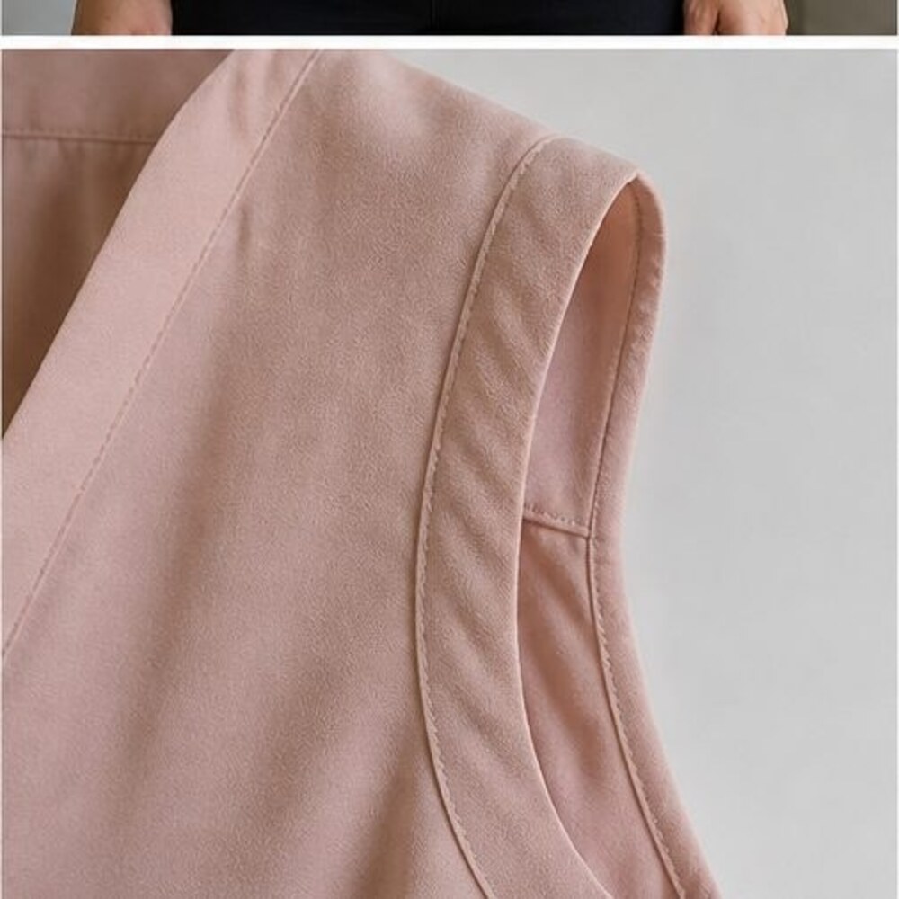 Blush Tunic Blouse - Picture 5 of 6